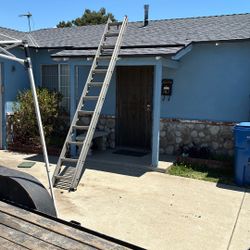 20’ Aluminum Ladder