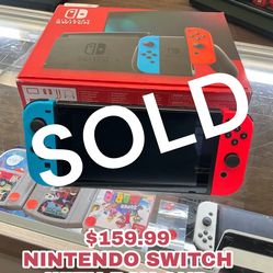 NINTENDO SWITCH WITH BOX AND EVERYTHING