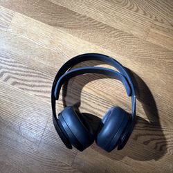 Sony PULSE 3D Wireless Gaming Headset for PlayStation 5 - Midnight Black