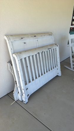 Shabby Chic crib