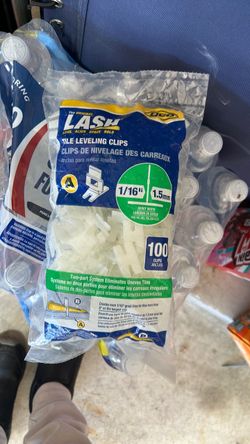 Tile clips