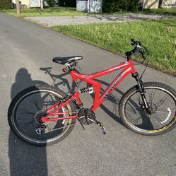 Schwinn 27.5” Bike 