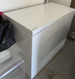Freezer 7 feet