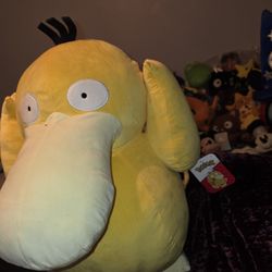 Psyduck Pokémon Big Plush 24"