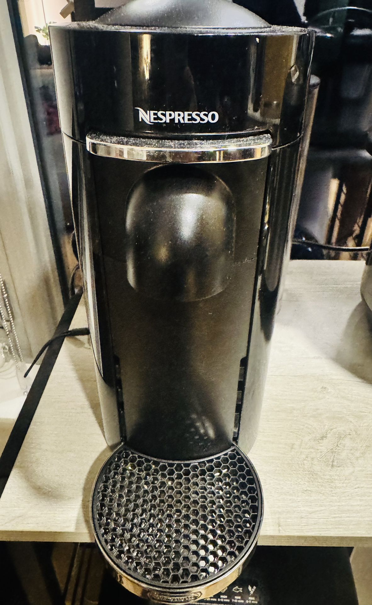 Nespresso Vertuo Plus Deluxe Espresso Machine