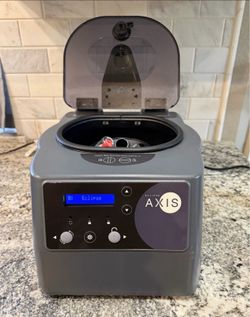Drucker Diagnostics Centrifuge