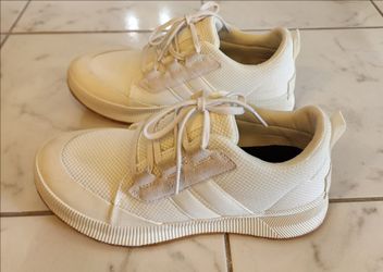 Sorel Out N About III Low Canvas Sneakers, Size 9.5 women's