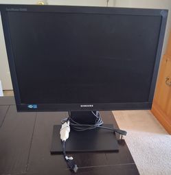 Samsung Syncmaster SA450 Monitor