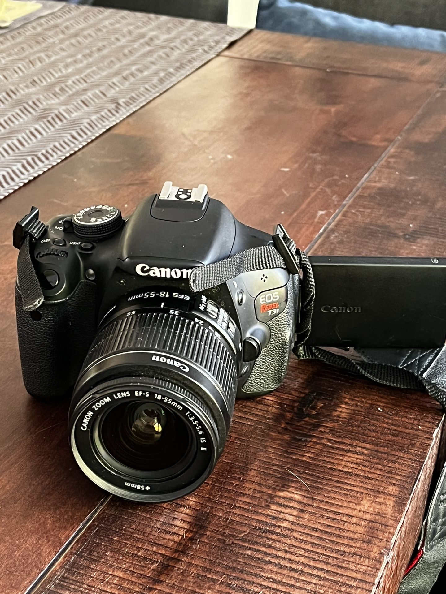 Canon Camera EOS Rebel Just For $ 120 Good condition 