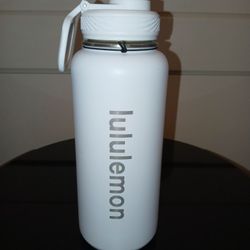 Lululemon 32oz. Sport Bottle