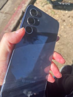 Samsung Galaxy 35