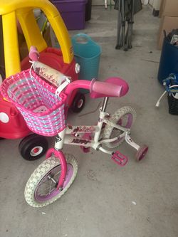 Huffy Sea Star Kids Bike with Training Wheels