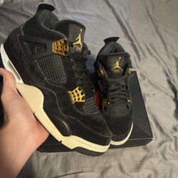 Jordan four royalty size 10.5