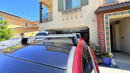 Genuine BMW iX lockable roof rack / cross bars PN (contact info removed)2916