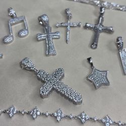 Silver And Gold Jewelry 