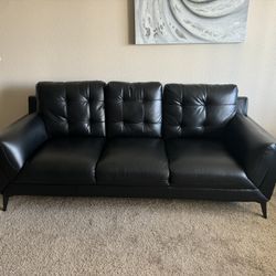 New Black Leather Sofas 