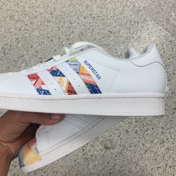 Adidas Superstars 