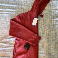 UNIVERSAL “CHAMPION” HOODIE