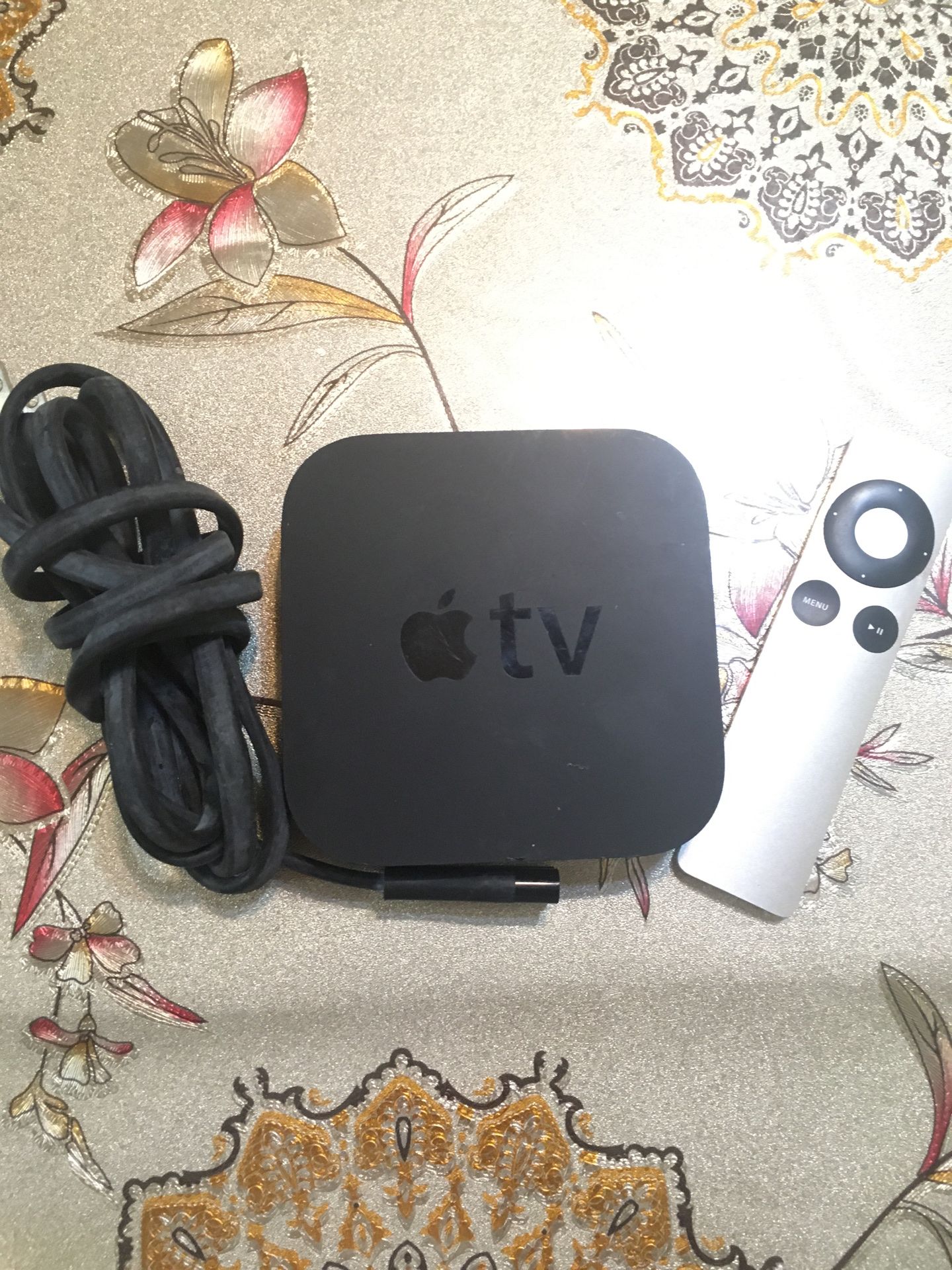 Apple TV Box Series 3