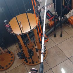 Abu Garcia Max Pro Spinning Combo 