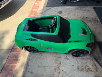 Power Wheels Corvette