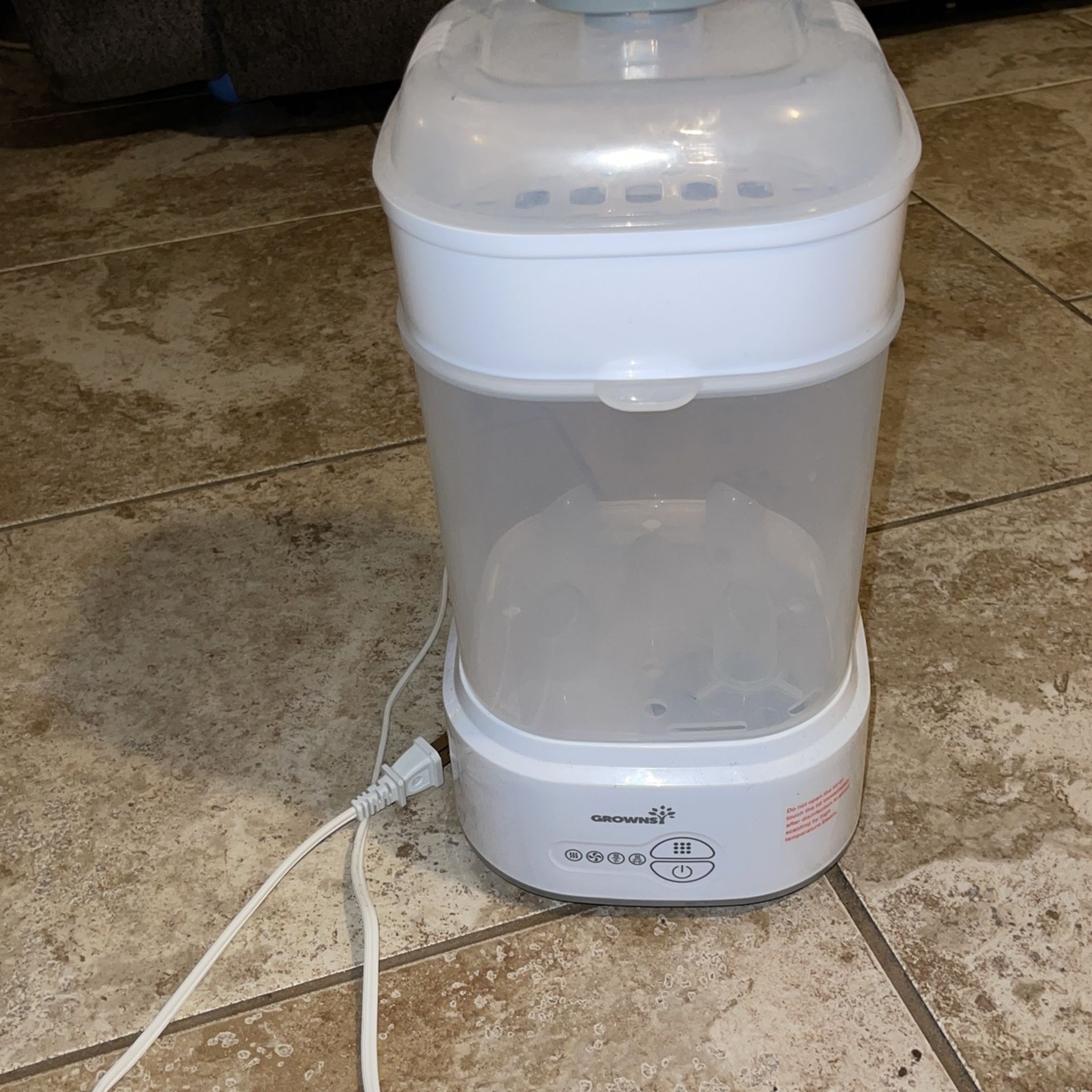 Baby Bottle Sterilizer / Dryer