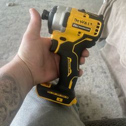 DEWALT  BRUSHLESS IMPACT DRILL JUST LIKE NEW