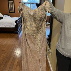 Long Ladies Dress 