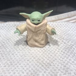 Baby Yoda Mandalorian Star War  Plastic Toy Action Figure New 
