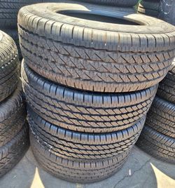 🚨🚘265/70r17 marca MICHELIN con 80% de vida las 4