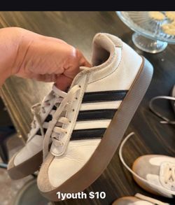 Kids addias size 1youth