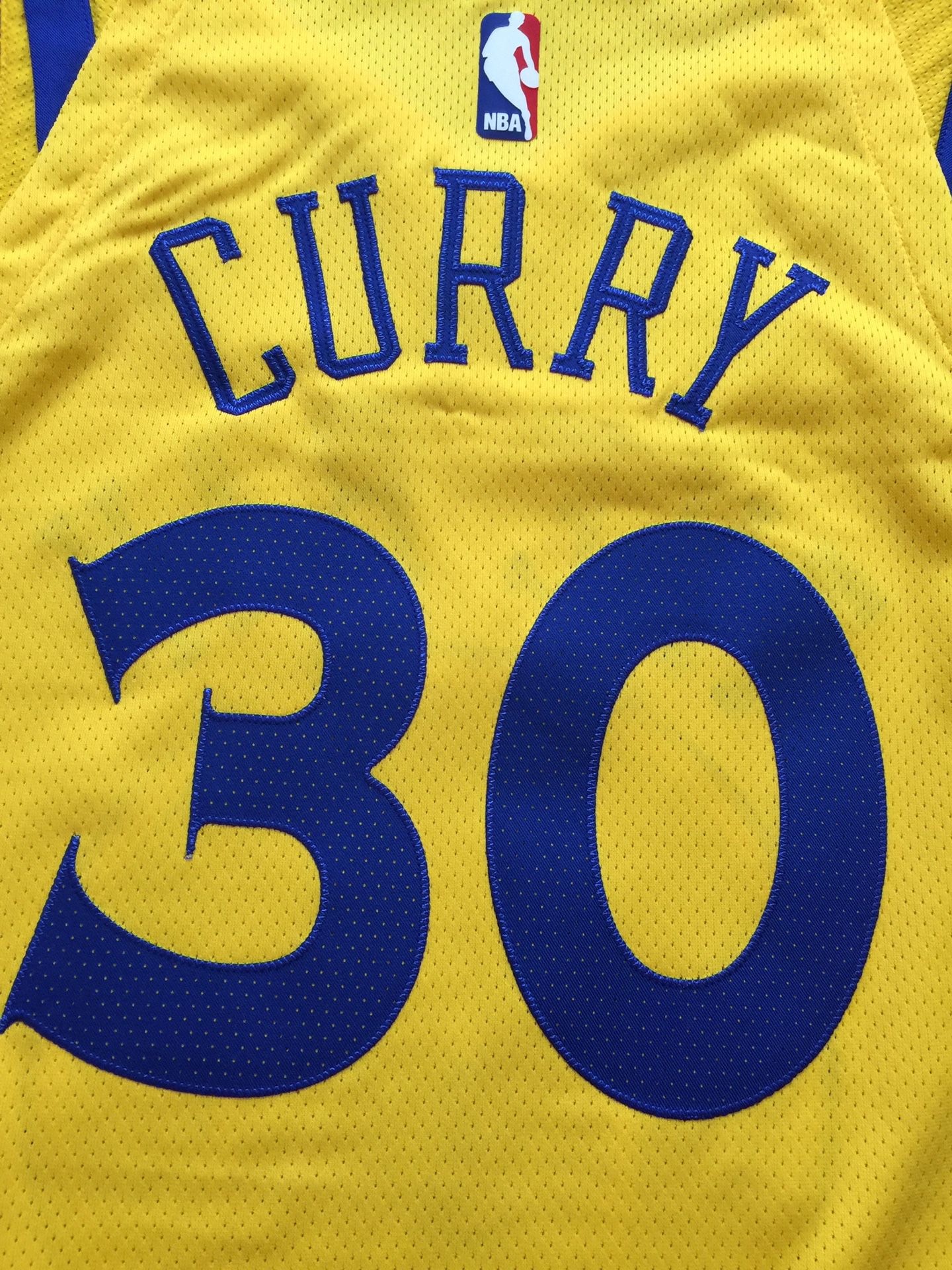 Adidas Stephen Curry Golden State Warriors Jersey Hardwood Classics for  Sale in Dublin, CA - OfferUp
