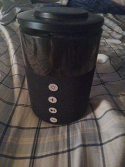Speaker,light,phone charger magnetic,earbuds charger