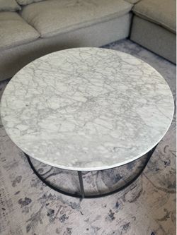 West Elm Streamline Round Marble Coffee Table 34”