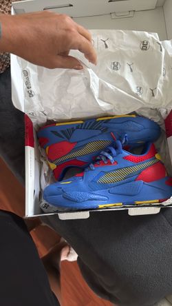 DC Sneaker