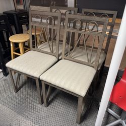 Set Of 4 Dining Chairs 