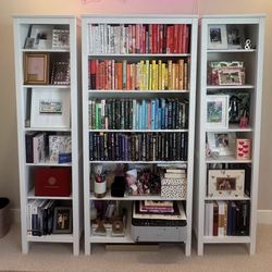 Set of Bookshelves 