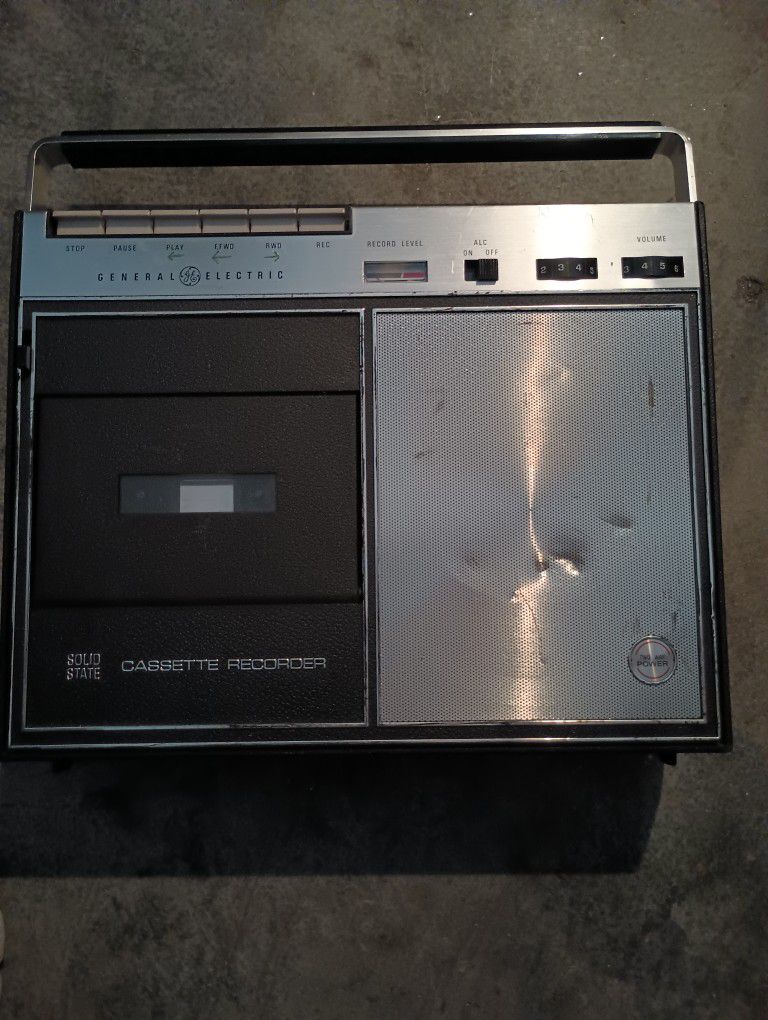 Vintage General Electric Tape Recorder