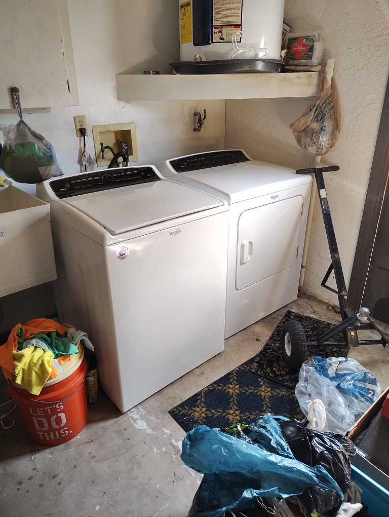 Whirlpool Cabrio Washer And Dryer