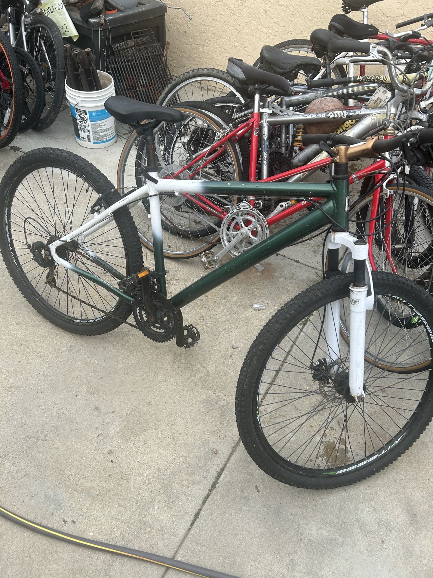 GT Mountain Bike 18”/46CM