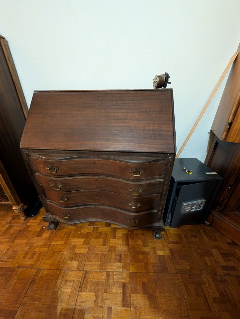 Secretary desk