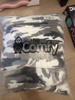 The comfy wearable blanket