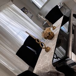 Dining table new black color