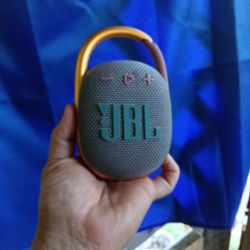 JBL Speaker clip 4