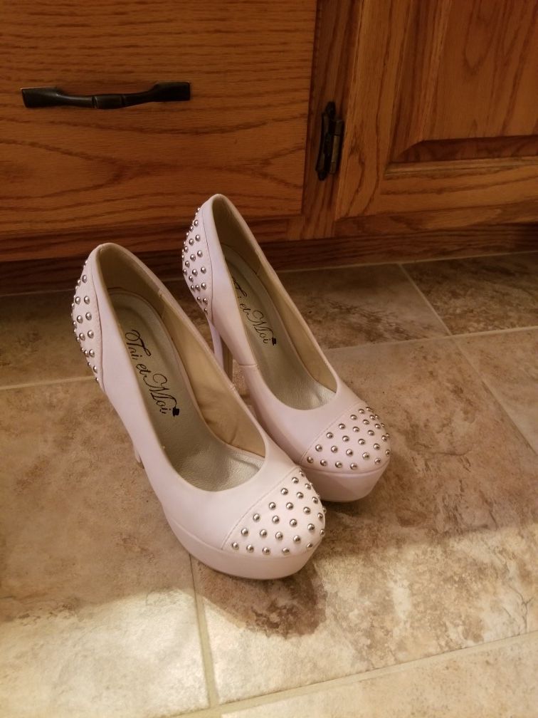 Super light baby pink high heels