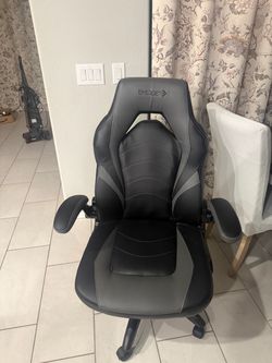 Emerge gaming chair