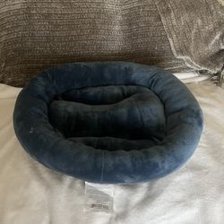 Soft Blue Pet Bed