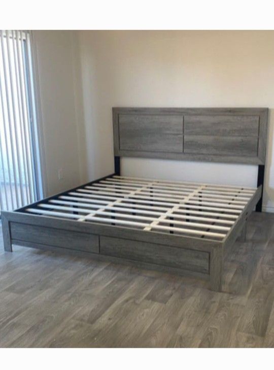KING PLATFORM BED FRAME BRAND NEW 