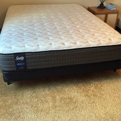FREE QUEEN Mattress, Boxspring, frame 