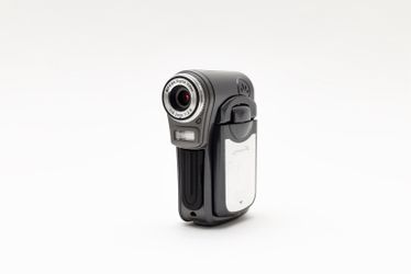 Mustek MPEG-4 Digital Video Camera!